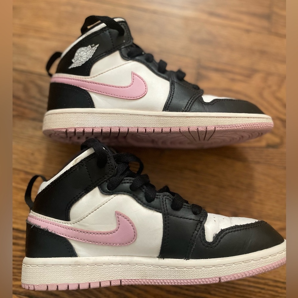 Jordan retro 1
